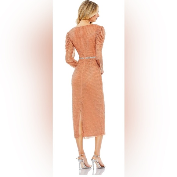 Mac Duggal Peach Long Sleeve  mid length Dress with beaded Silver Accents size 4 - Picture 4 of 16